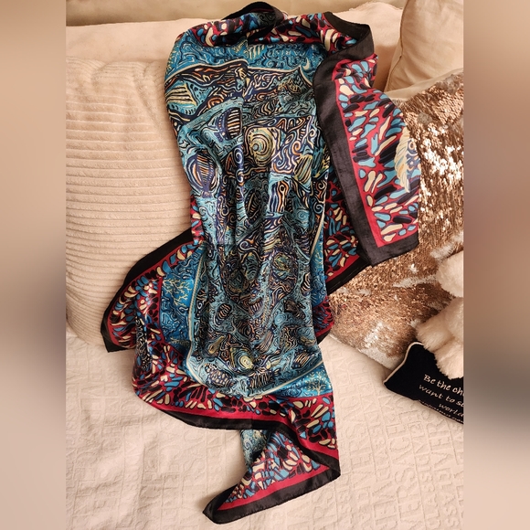 Hermes 100% silk scarf red/blue/black - Picture 2 of 9